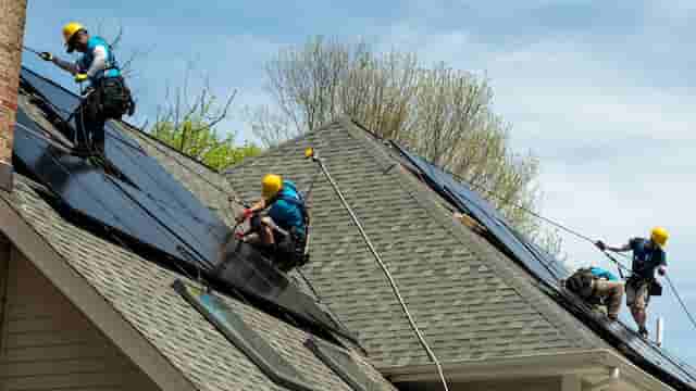 How to choose a solar installer: 10 key factors
